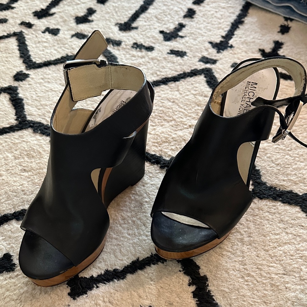 Michael Kors Black and Tan Wedge Sandals
